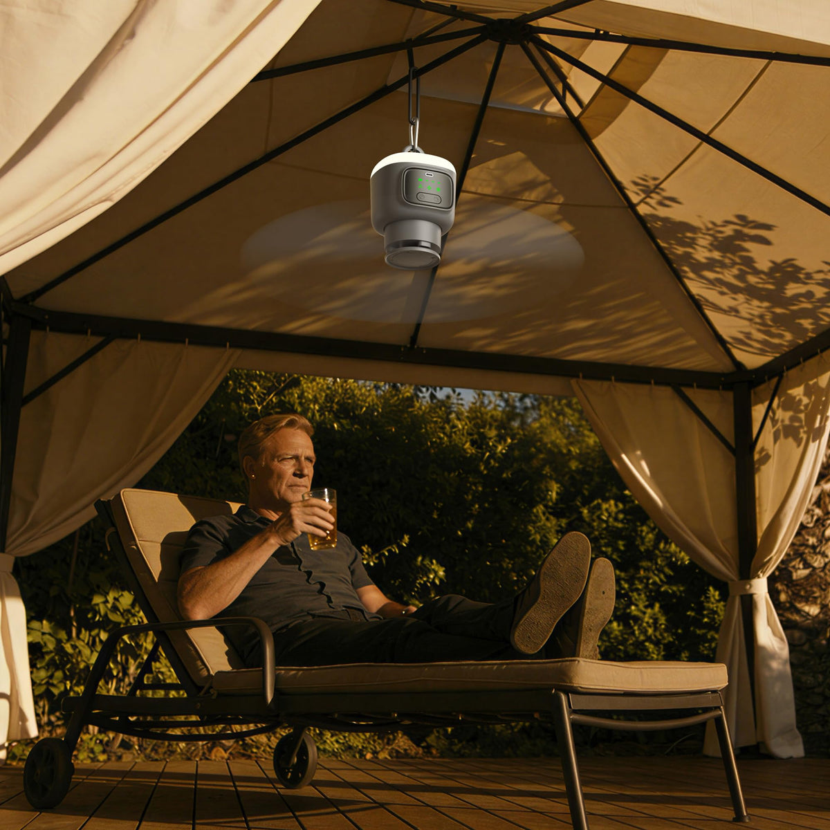 Portable Ceiling Fan with Light W67615