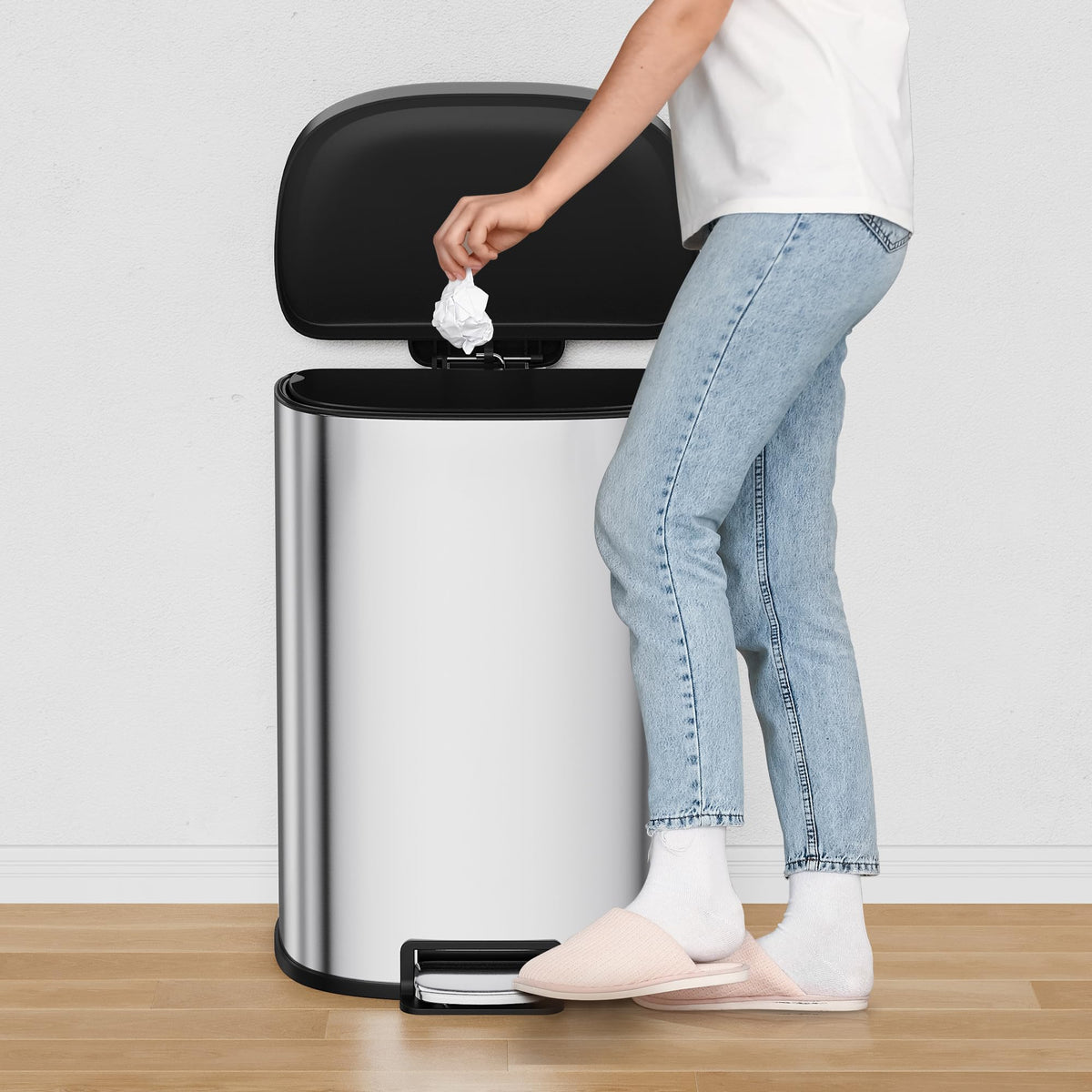 50L Stainless Steel Step-On Trash Can C182391